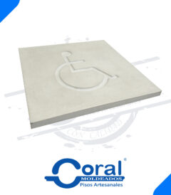 Piso con gravado silla de ruedas