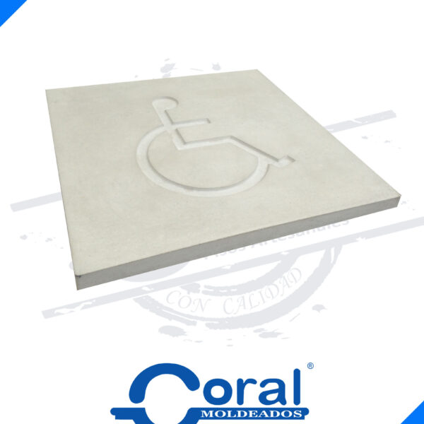 Piso con gravado silla de ruedas