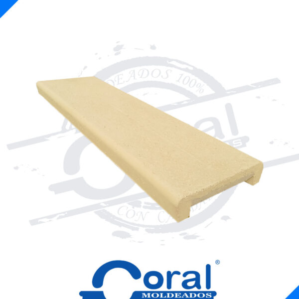 Escalón con doble nariz paralela